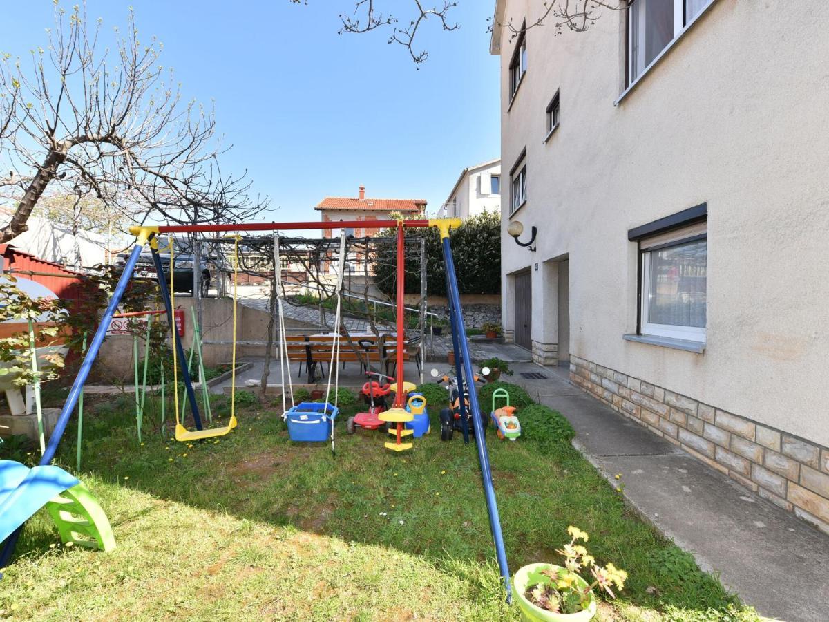 Cosy Holiday Home In Zadar With Garden 외부 사진