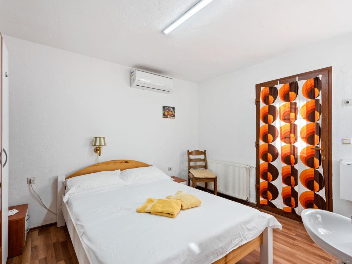 Cosy Holiday Home In Zadar With Garden 외부 사진