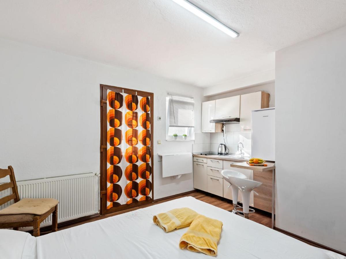 Cosy Holiday Home In Zadar With Garden 외부 사진